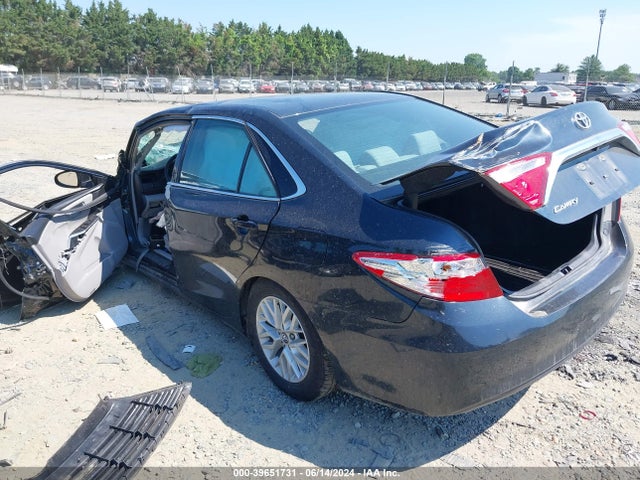 Toyota CAMRY LE 2017 4T1BF1FKXHU345624 Image 3