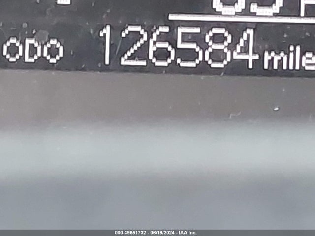 Toyota COROLLA LE 2018 5YFBURHE6JP849185 Image 15
