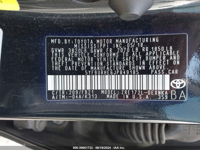 Toyota COROLLA LE 2018 5YFBURHE6JP849185 Image 9
