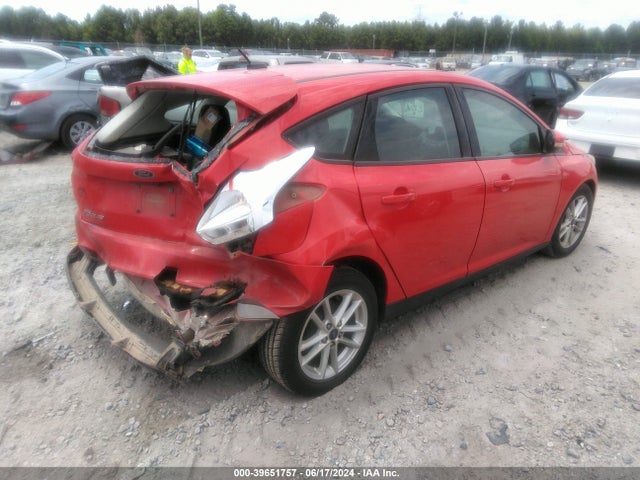 1FADP3K2XGL283745 Ford FOCUS SE