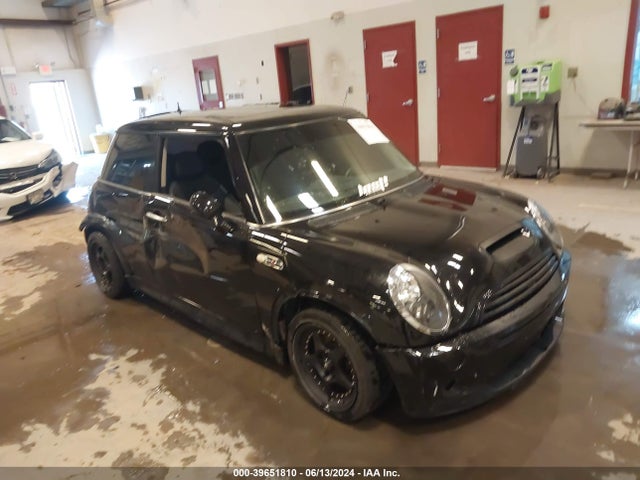 2003 MINI COOPER S WMWRE33443TD62330 Photo 0