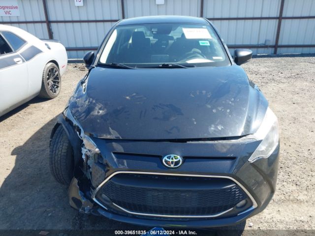 3MYDLBYVXKY522505 Toyota YARIS LE