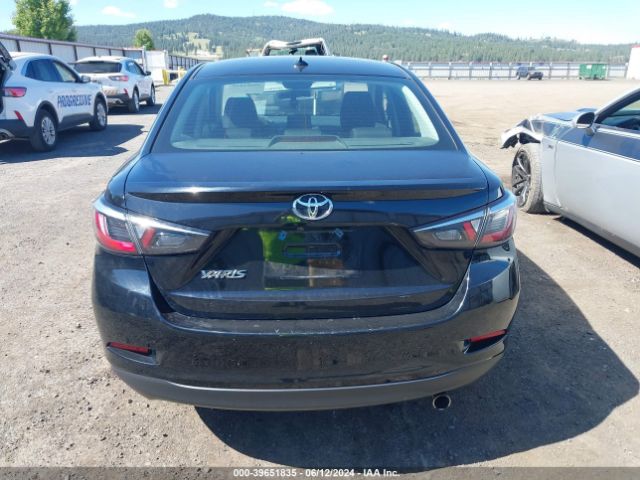 3MYDLBYVXKY522505 Toyota YARIS LE