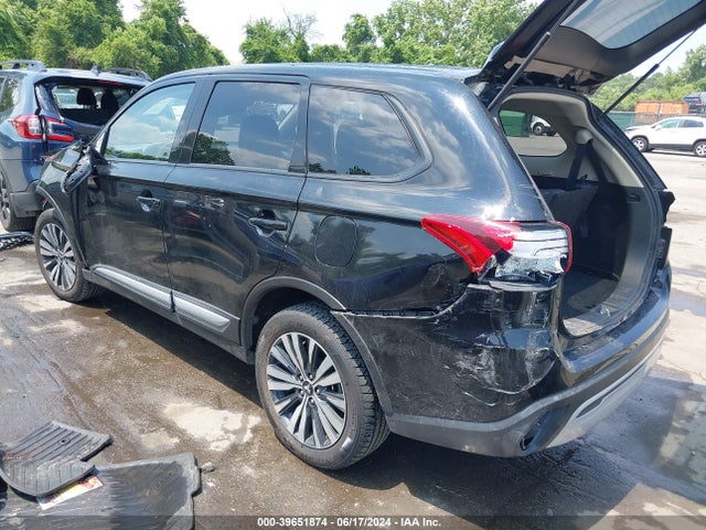 JA4AZ3A34LZ010738 Mitsubishi Outlander Se 2.4 S-awc