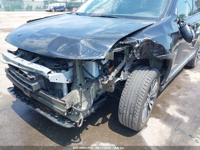 JA4AZ3A34LZ010738 Mitsubishi Outlander Se 2.4 S-awc