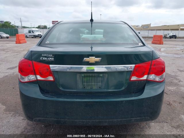 1G1PA5SH3E7437462 Chevrolet Cruze Ls Auto