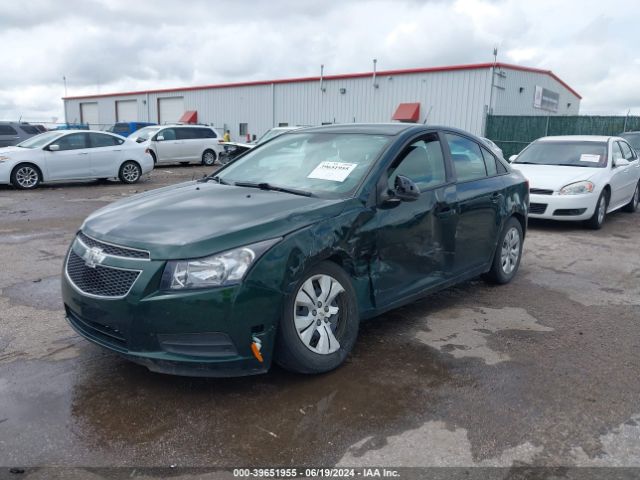 1G1PA5SH3E7437462 Chevrolet Cruze Ls Auto