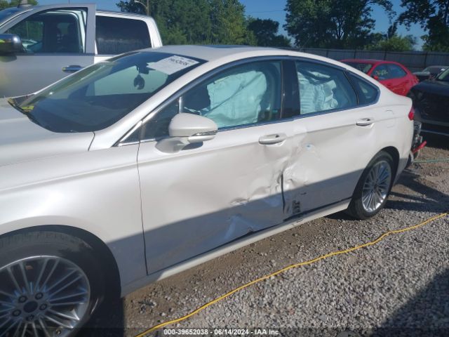 3FA6P0HD9ER313607 Ford FUSION SE