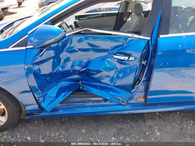 Hyundai Sonata Limited 2019 5NPE34AF2KH736158 Image 6