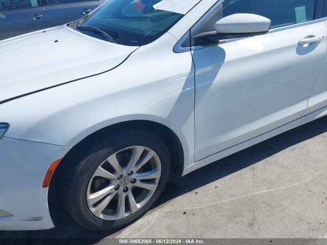 1C3CCCABXFN637404 Chrysler 200 Limited