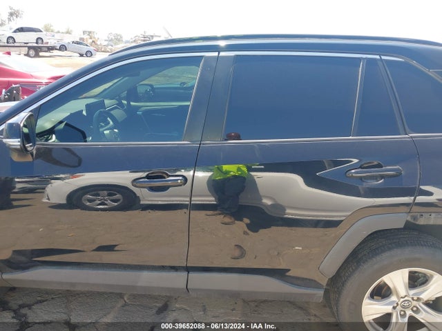 Toyota Rav4 Xle 2021 2T3W1RFVXMC107221 Image 15