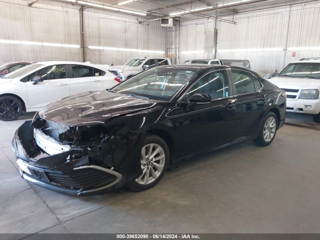 Toyota CAMRY LE 2023 4T1R11BK7PU094210 Image 2