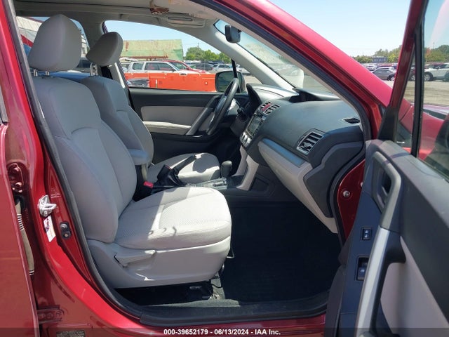 Subaru Forester 2.5i Premium 2016 JF2SJADC0GH520292 Image 5
