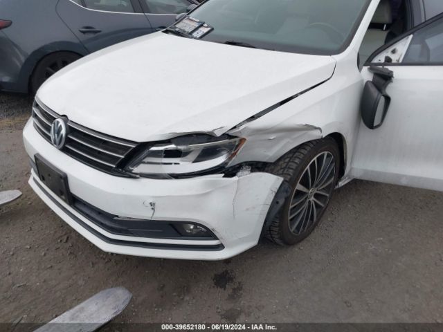 3VWD17AJXGM332174 Volkswagen Jetta 1.8t Sport