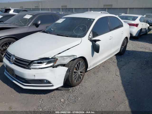 3VWD17AJXGM332174 Volkswagen Jetta 1.8t Sport