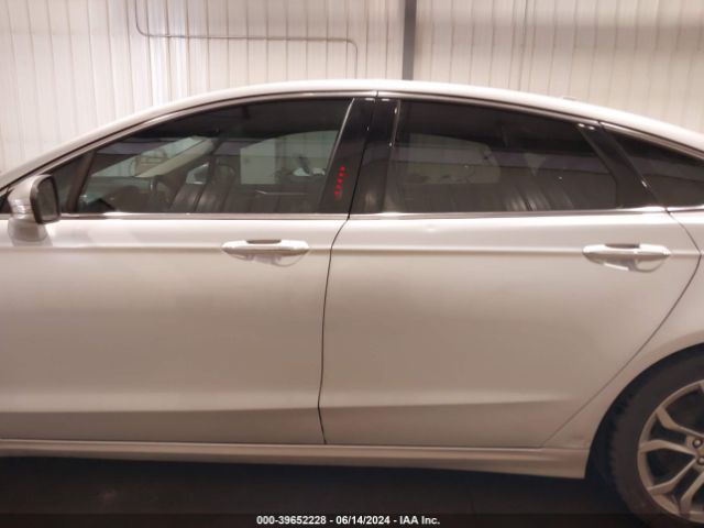 3FA6P0CD1KR271033 Ford FUSION SEL