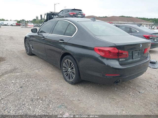 WBAJA5C56JWA35811 BMW 530I