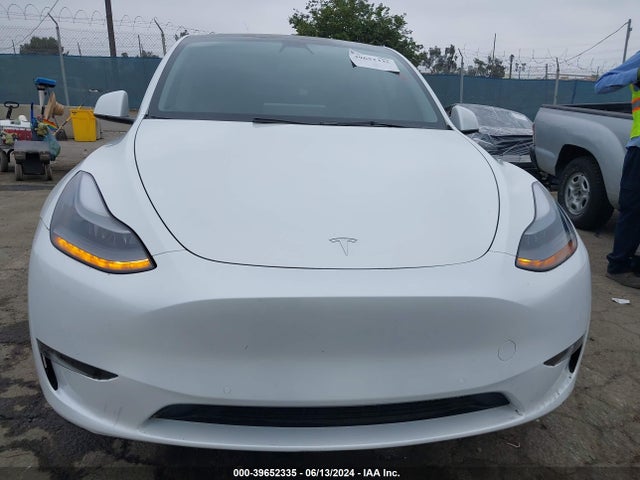 7SAYGDEF3NF485913 Tesla Model Y Performance Dual Motor All-wheel Drive