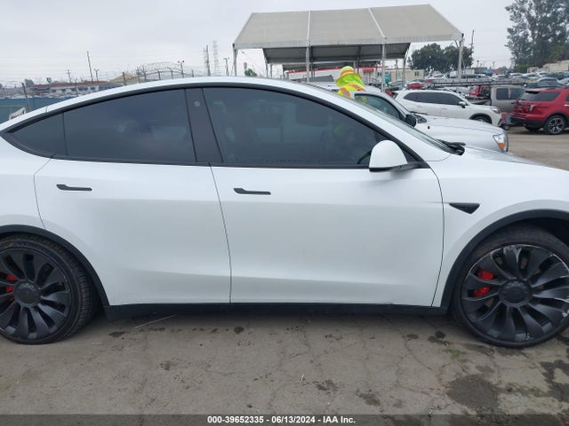 7SAYGDEF3NF485913 Tesla Model Y Performance Dual Motor All-wheel Drive