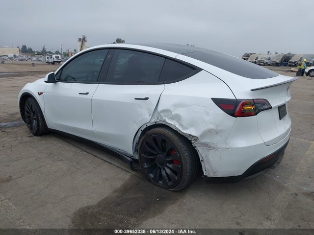 2022 TESLA MODEL Y 7SAYGDEF3NF485913 Photo 2