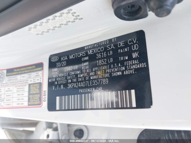 3KPA24AD7LE357789 KIA RIO LX