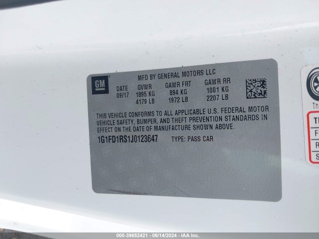 Chevrolet Camaro 2lt 2018 1G1FD1RS1J0123647 Image 9
