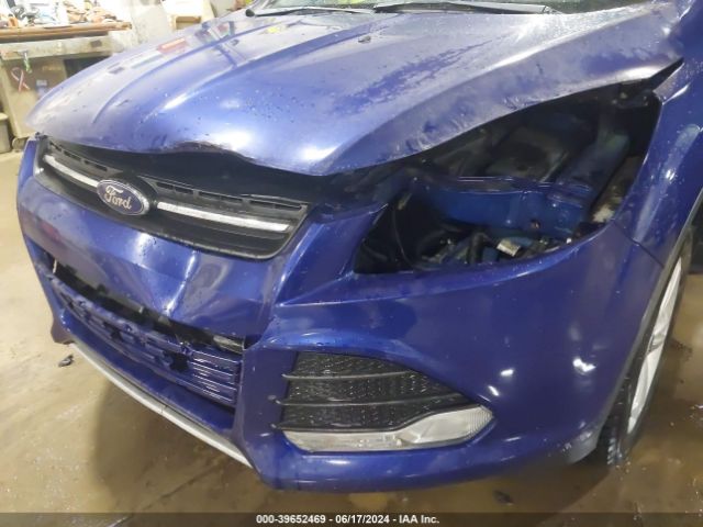 1FMCU9GX7GUC22705 Ford ESCAPE SE