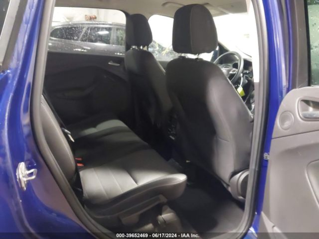 1FMCU9GX7GUC22705 Ford ESCAPE SE