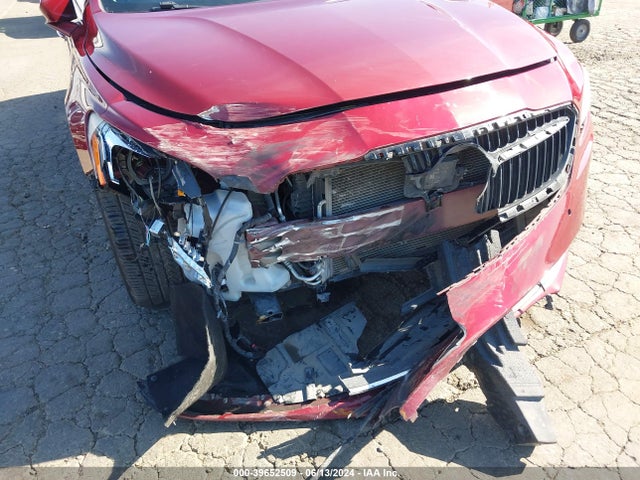1G4ZR5SS4HU199000 Buick Lacrosse Premium
