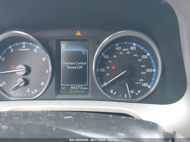 Toyota Rav4 Limited 2017 2T3DFREV7HW661069 Image 7