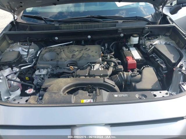 Toyota RAV4 LE 2020 2T3H1RFV9LC050078 Image 10