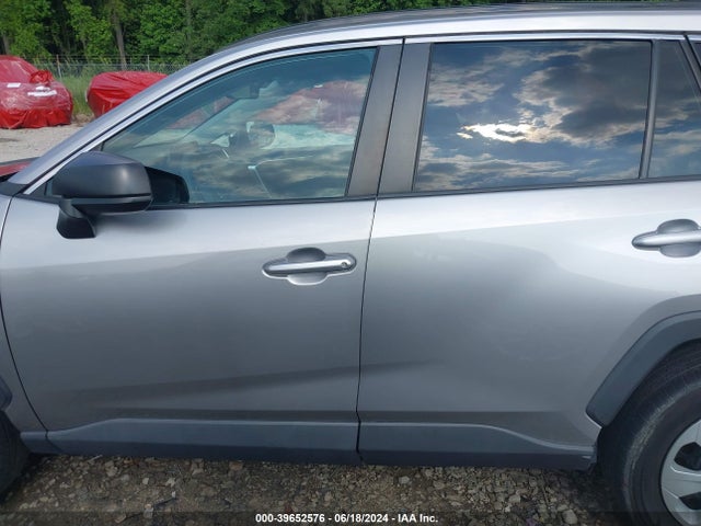 Toyota RAV4 LE 2020 2T3H1RFV9LC050078 Image 14
