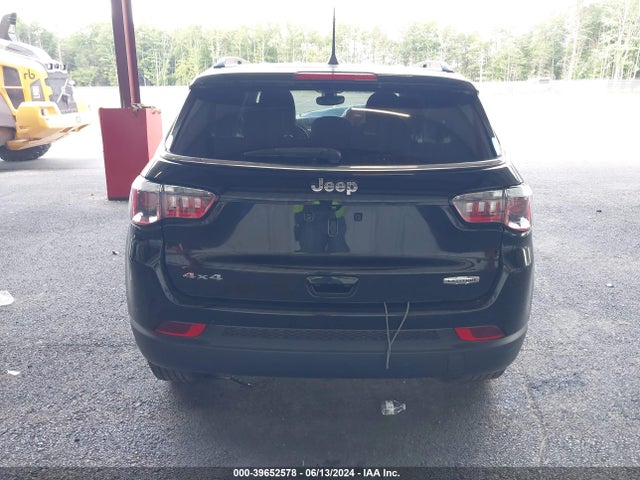 Jeep Compass Latitude 4x4 2019 3C4NJDBB9KT807017 Image 16