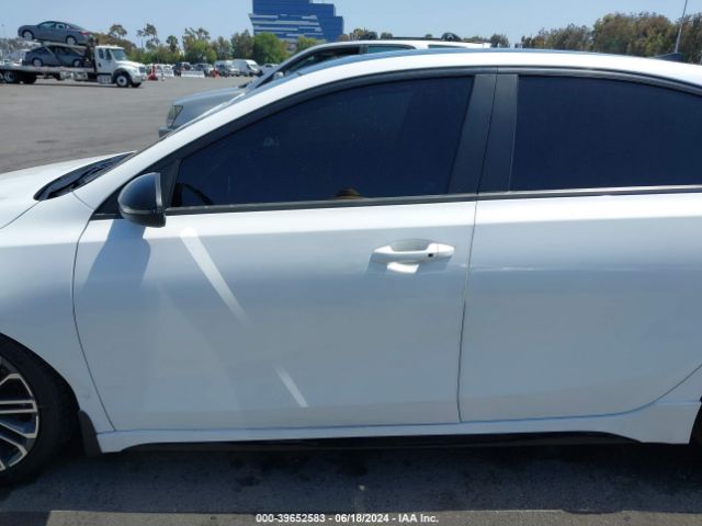 3KPF44AC5ME350249 KIA Forte Gt Manual