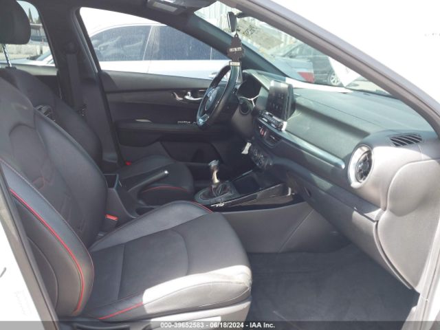 3KPF44AC5ME350249 KIA Forte Gt Manual