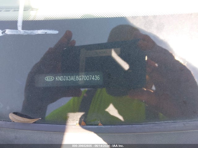 KIA Soul Ev + 2016 KNDJX3AE8G7007436 Image 9