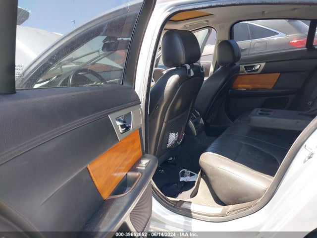 2009 JAGUAR XF SAJWA05B49HR08162 Photo 7
