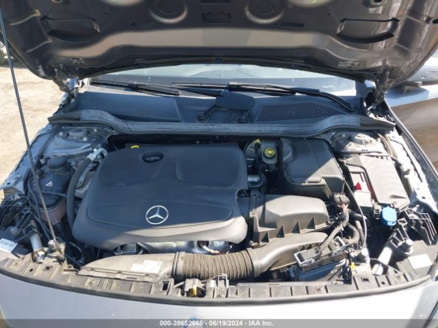 WDCTG4GB9HJ348645 Mercedes-Benz Gla 250 4matic