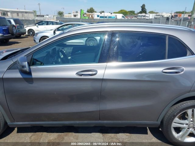WDCTG4GB9HJ348645 Mercedes-Benz Gla 250 4matic