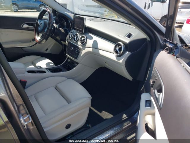 WDCTG4GB9HJ348645 Mercedes-Benz Gla 250 4matic