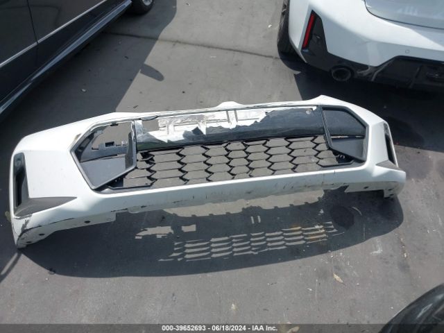 3MW69FF04P8D10661 BMW 330I