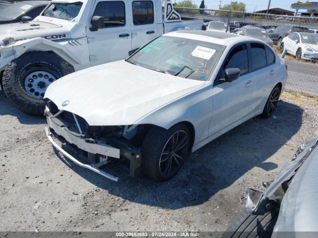 3MW69FF04P8D10661 BMW 330I