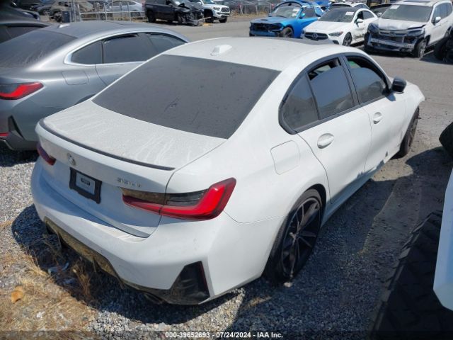 3MW69FF04P8D10661 BMW 330I