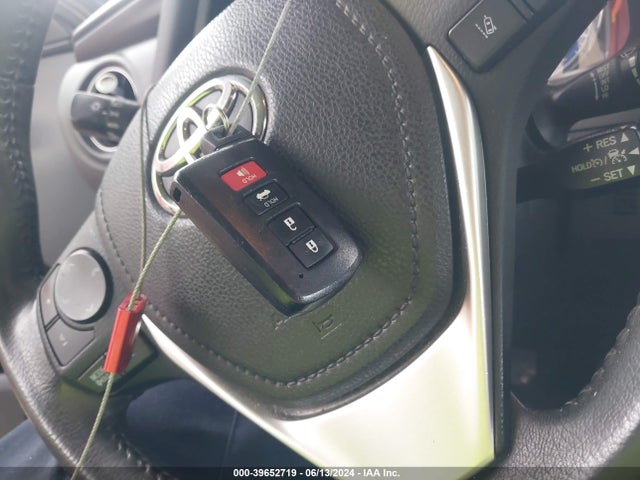 Toyota COROLLA SE 2017 2T1BURHE0HC801966 Image 11