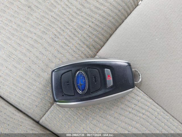 4S4WMACD0K3438100 Subaru Ascent Premium