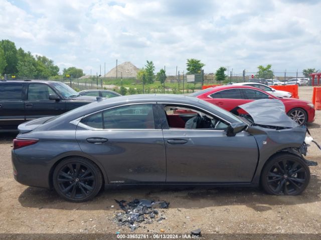 58AGA1C13NU018616 Lexus Es 300h F Sport