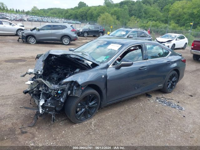 58AGA1C13NU018616 Lexus Es 300h F Sport