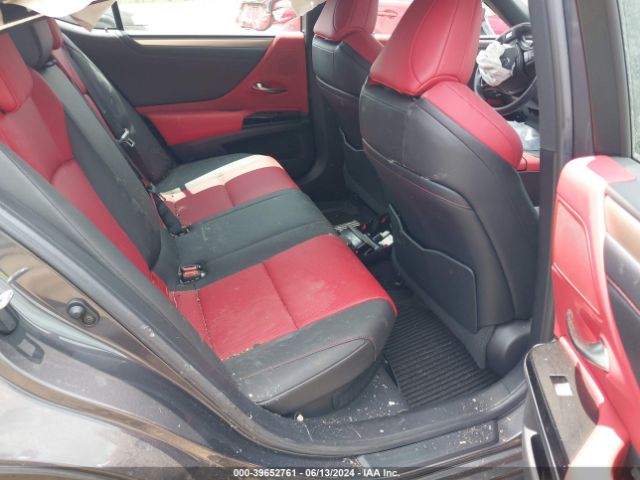 58AGA1C13NU018616 Lexus Es 300h F Sport