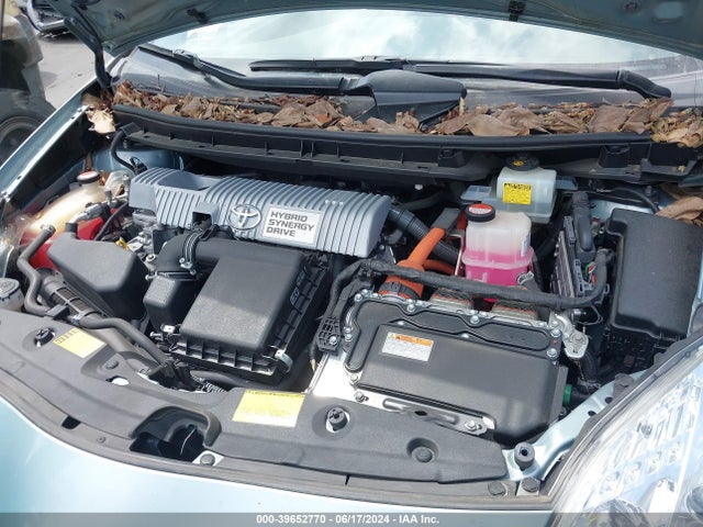 Toyota Prius Three 2015 JTDKN3DU1F1884297 Image 10