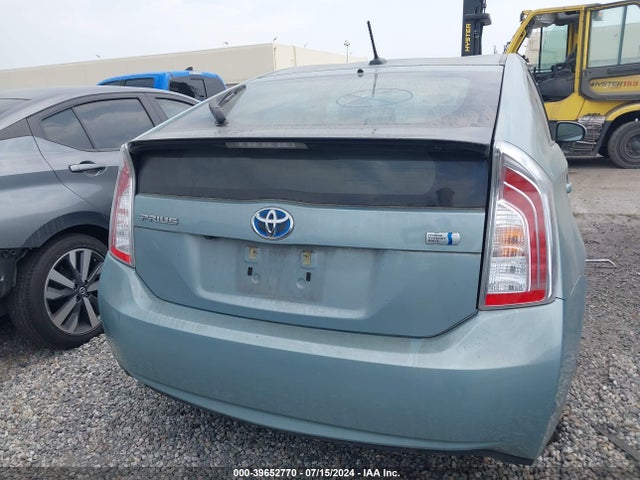 Toyota Prius Three 2015 JTDKN3DU1F1884297 Image 16